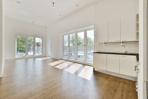 Stylish and Durable Vinyl Flooring in Karratha for Modern Spaces.jpg