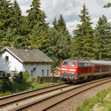 RE 3707 Leipzig - Hof am Bahnwrterhaus vom Dahls Hans bei Mehltheuer