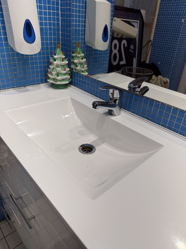 7527ee5e2290.jpg