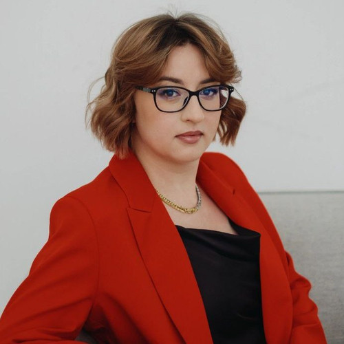 Максимова Анна Вячеславовна.jpg