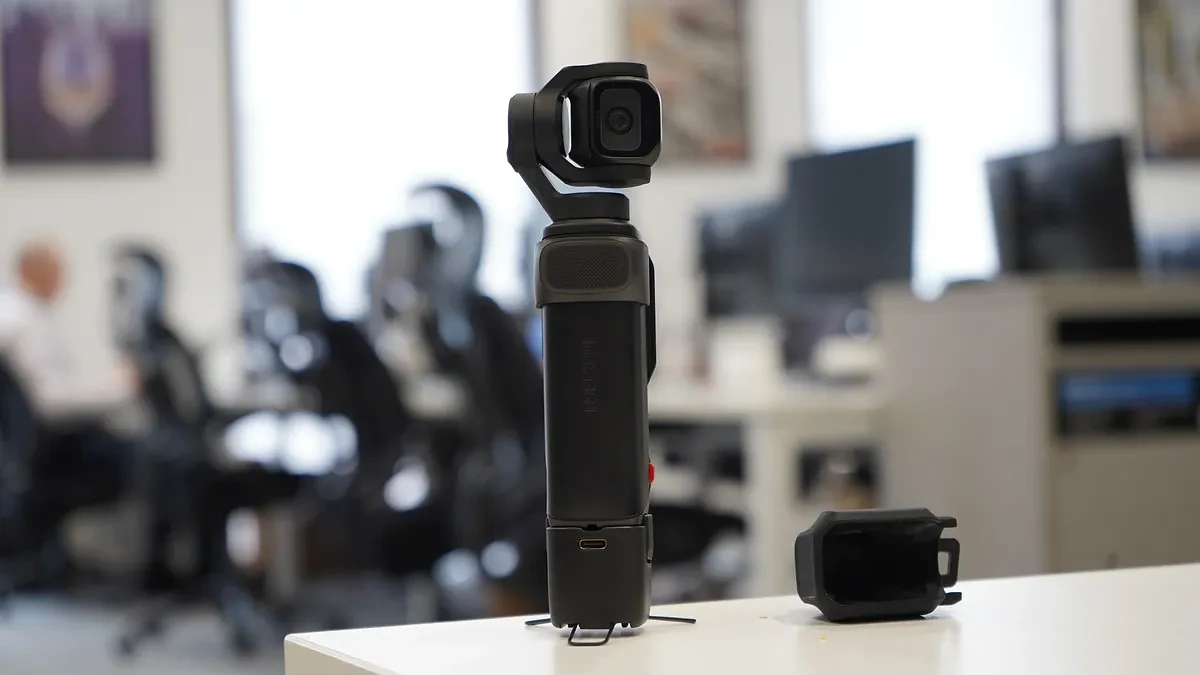Insta360 Luna Pro on a desk