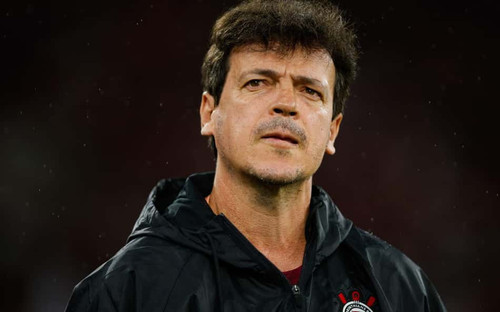 SEM DESESPERO! Diniz prioriza recuperação e garante que Corinthians está focado na Libertadores