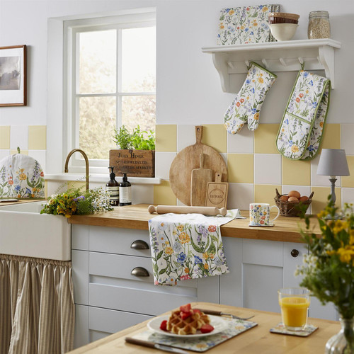 Ulster Weavers Cottage Garden Apron Cotton Multi sn4.jpg