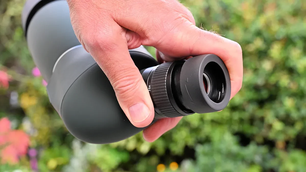 Svbony SV28Plus HD spotting scope