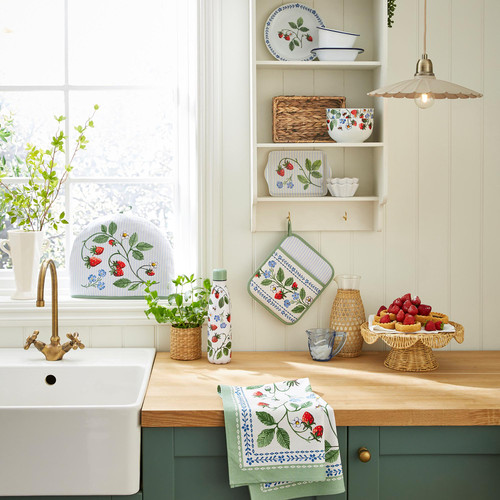 Ulster Weavers Strawberry Patch Apron Cotton Green sn3.jpg