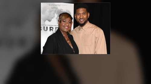 momager slide 06 jonnetta patton landscape.jpg