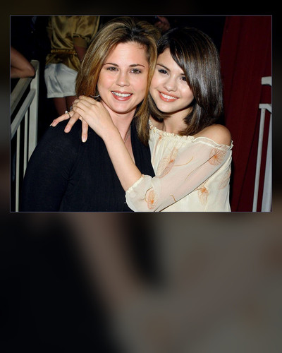 momager slide 08 mandy teefey portrait.jpg