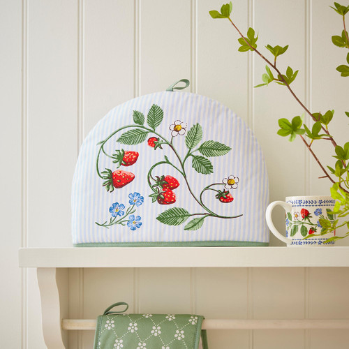 Ulster Weavers Strawberry Patch Mug New Bone China Green sn3.jpg