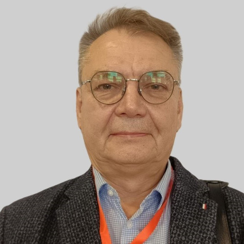Леонов Валентин Игоревич 2 — копия.jpg
