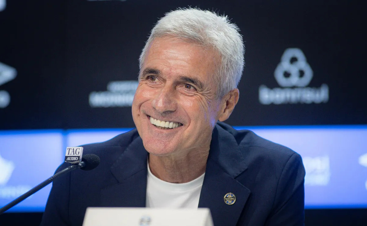 4° TÉCNICO DO ANO? Grêmio continua em crise e troca técnico pela quarta vez em 2026