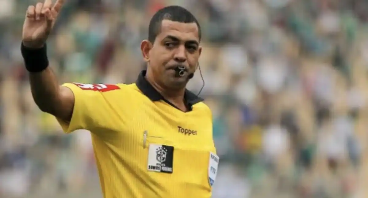 ALERTA NA ARENA! Corinthians reencontra árbitro de polêmicas contra a Chapecoense