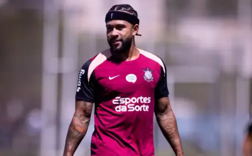 PREOCUPAÇÃO COM MEMPHIS! Atacante vira dúvida antes de Flamengo x Corinthians