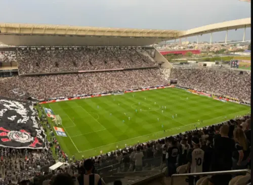 FRAUDE NA ARENA? Corinthians identifica 2,2 mil cadastros suspeitos e bloqueia ingressos
