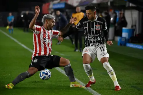 DESFALQUES PREOCUPAM! Corinthians tem obstáculos na preparação para enfrentar o Estudiantes