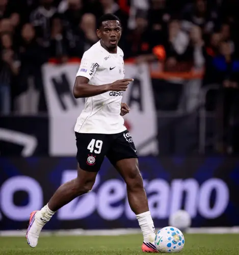 SAÍDA DE JOIA! Corinthians aposta na valorização de André e mira R$ 150 milhões
