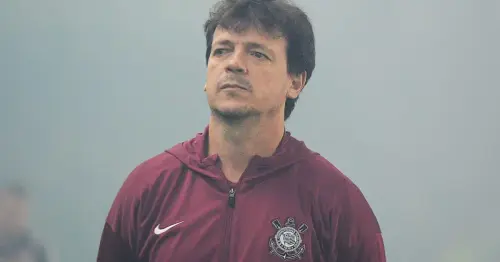 Corinthians perde titular no meio-campo para o clássico contra o Santos