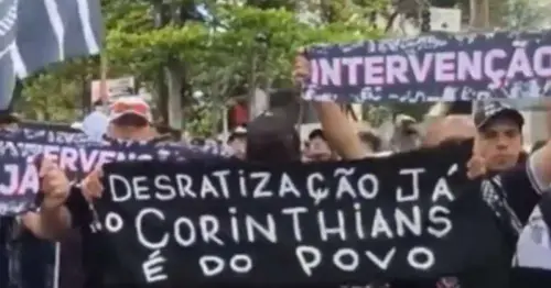 Torcida do Corinthians Se Mobiliza para Reivindicar Mudanças Estrutural no Clube