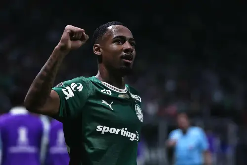 MUITA GRANA! Venda de Allan ao Manchester City se torna a 12ª mais cara do Brasil; veja lista