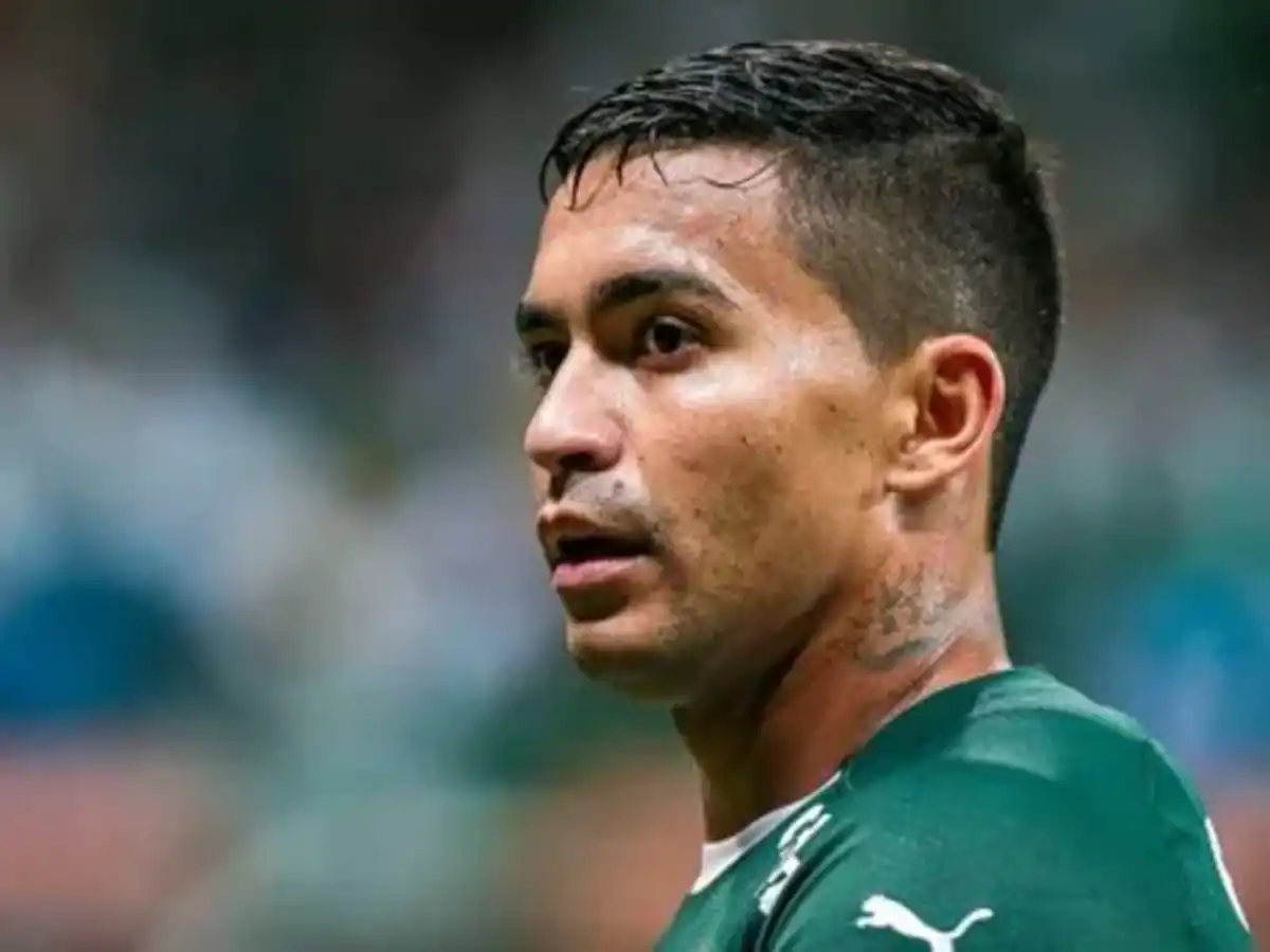 Tensão no Palmeiras: Dudu critica estratégia de Mano antes de duelo decisivo com o Flamengo