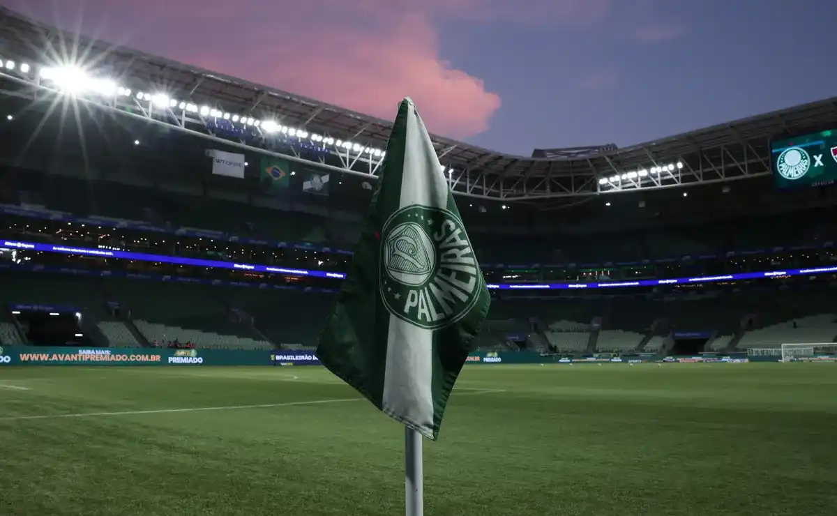 Palmeiras celebra 112 anos de história e se prepara para novos desafios em transição de gestão