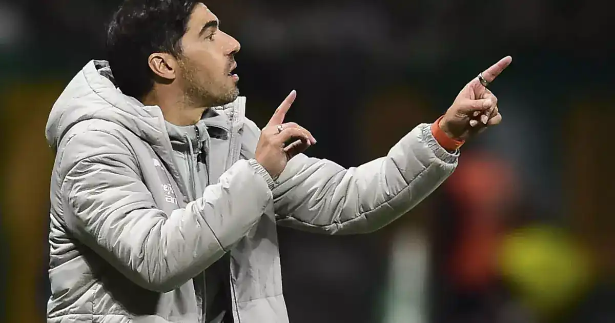 FORÇA MÁXIMA! Abel Ferreira não poupa esforços e leva time titular para clássico contra o Santos