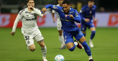 Abel Ferreira exalta flexibilidade do Palmeiras após vitória convincente sobre o Santos