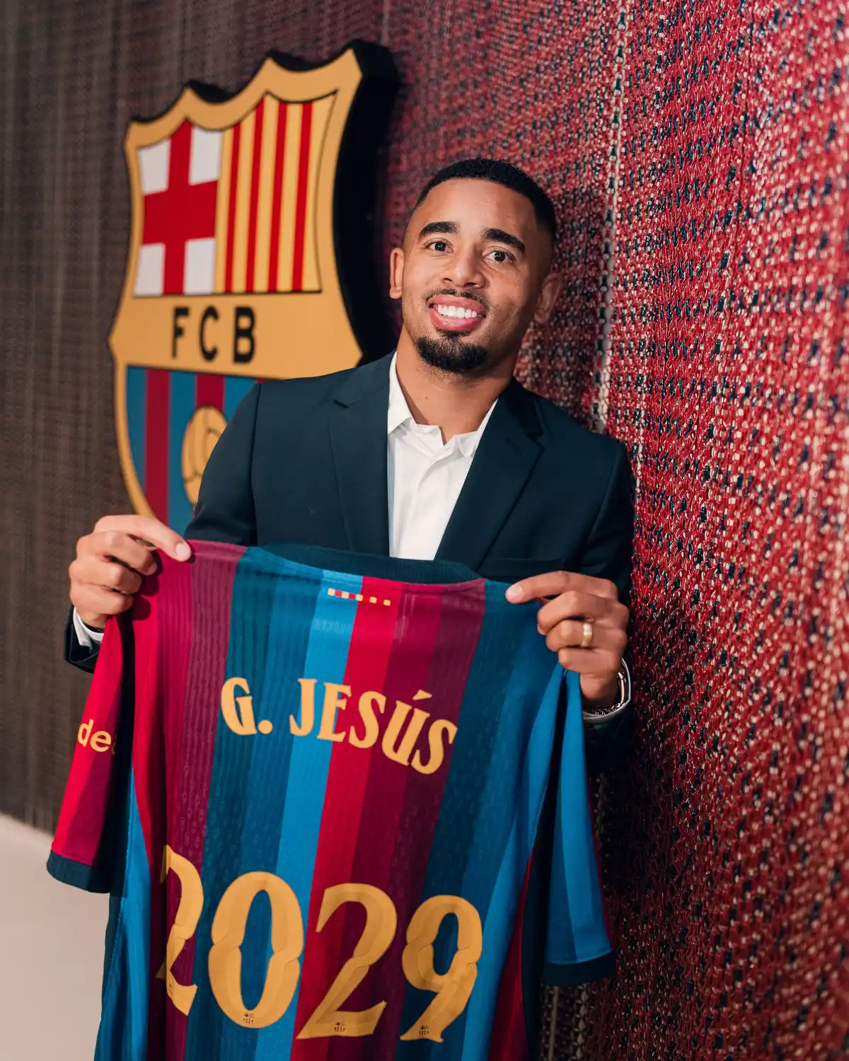 GRANA PRO VERDÃO! Gabriel Jesus no Barcelona movimenta milhões para Palmeiras
