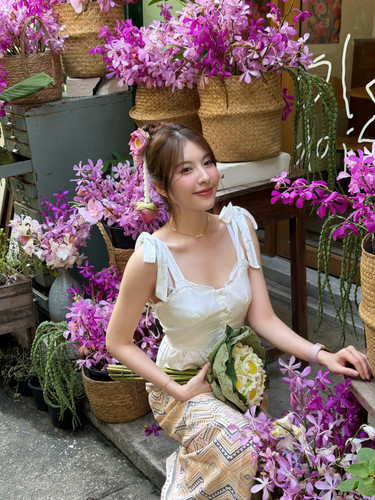 61c8e08b985ab05bfc014ad8d5b3a241.jpg