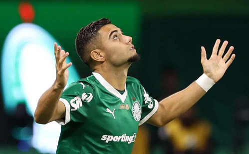 Renova com o craque? Palmeiras antecipa renovação de Andreas Pereira
