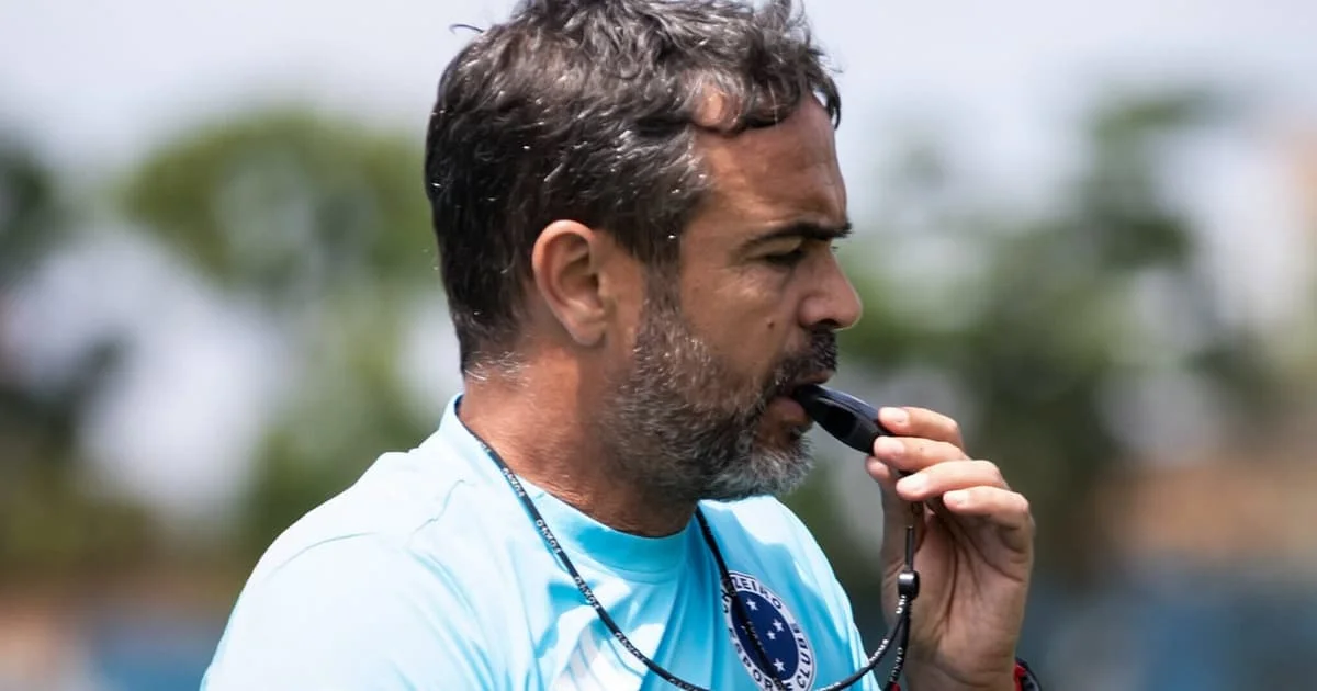 Ausências e ajustes: Cruzeiro se prepara para duelo crucial contra o São Paulo após pausa de 16 dias
