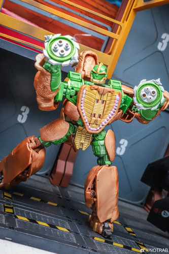 Transformers Beast Wars Maximal Collection 7 Pack In Hand Images 12