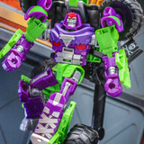 Transformers Collaborative Monster Jam Grave Digger 11
