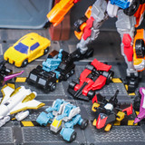 Age of the Primes Powerlinx Red Alert and 8 Mini Con Pack 05