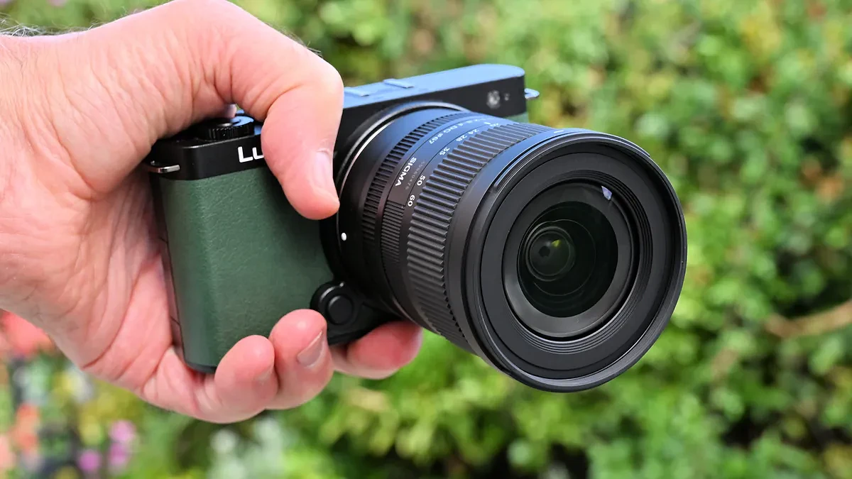 Sigma 20-60mm f/2.8-4 DG | C product image