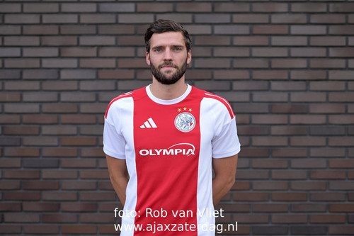 2627aja1 008 RVV