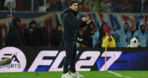 Abel Ferreira se aproxima de marca histórica em confronto decisivo contra a LDU na Libertadores
