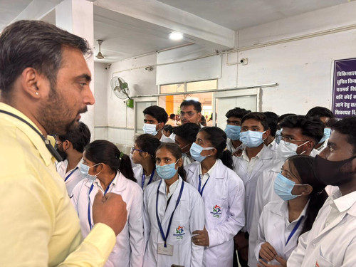 Top B. Pharma College in Pratapgarh – Mahrishi College of Pharmacy.jpg