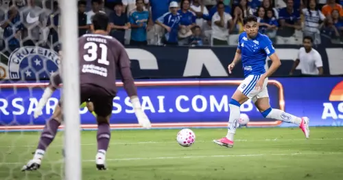 Artur Jorge explica titularidade de Bruno Rodrigues após vitória do Cruzeiro