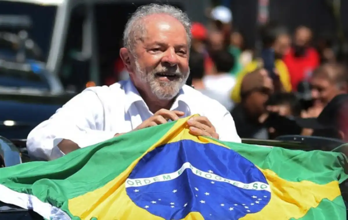 Ofensiva nacional: jovens eleitos se unem por Lula no 2º turno para virar votos em todo o Brasil