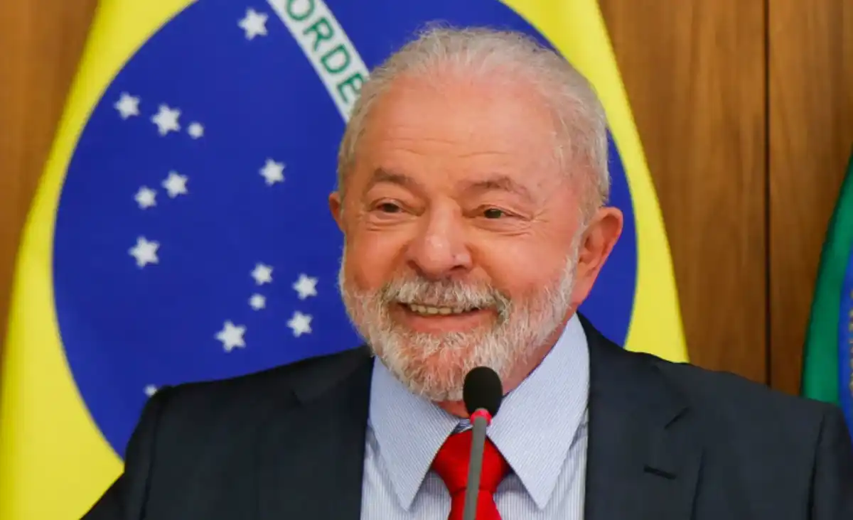 Com 50,9% dos votos válidos, Lula consolida favoritismo e lidera disputa contra a extrema direita
