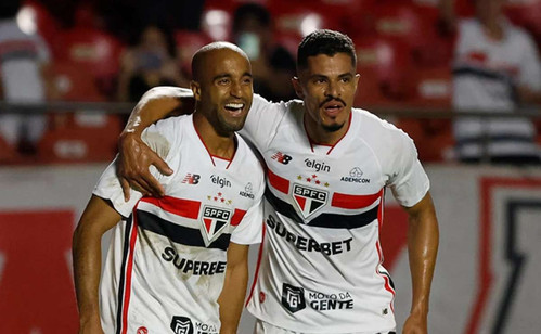 Retorno de Lucas é esperança na luta contra a parte baixa da tabela