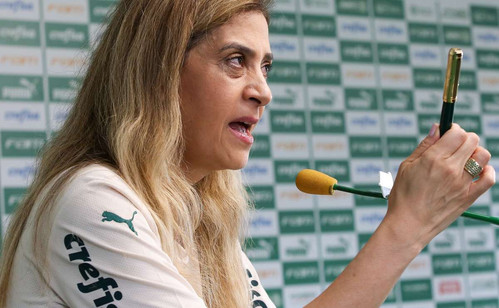 Palmeiras entra em campo sem patrocínio máster em resposta a nova restrição