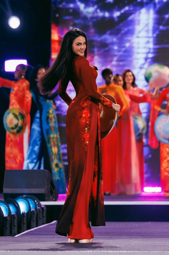 774295386 1475762511252169 4949025370370362452 n.jpg?stp=dst jpg tt6&cstp=mx1366x2048&ctp=s1366x2048.jpg