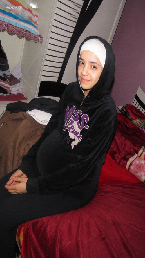 pregnant woman latest 4.png