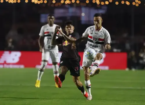 CHEGOU COM TUDO! Iago brilha no São Paulo e se estabelece como titular