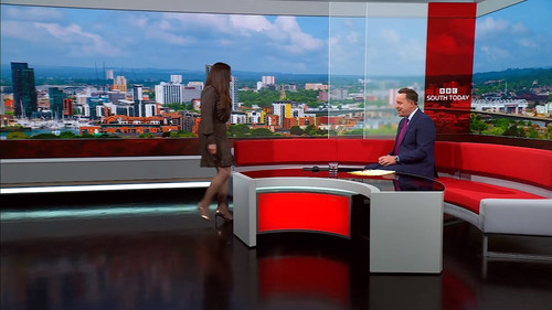 08.27 18.30.00 South Today; Weather. E55 The latest news, sport a....mp4 snapshot 26.33.600