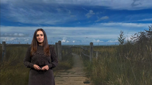 08.27 18.30.00 South Today; Weather. E55 The latest news, sport a....mp4 snapshot 24.38.400