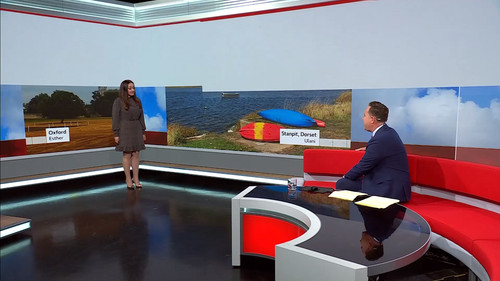 08.27 18.30.00 South Today; Weather. E55 The latest news, sport a....mp4 snapshot 24.01.200