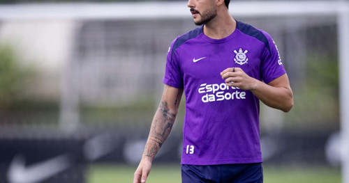 2023766529 gustavo henrique durante treinamento do corinthians.jpg