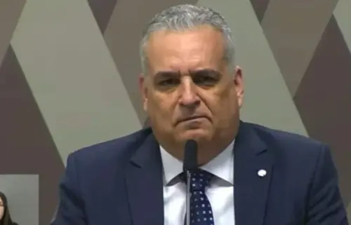 Vexame na Bahia! Vice de Flávio Bolsonaro foge de evento com medo de flopar e inventa desculpa esfarrapada!!